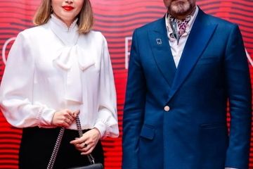 بهنوش طباطبایی در کنار علیرضا قربانی