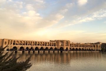 رونق دوباره زاینده‌رود؛ آب در مسیر خود جاری شد