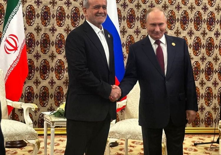 تصویری از دیدار پزشکیان با پوتین در ترکمنستان