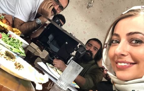 سلفی خانم بازیگر از تدارکات پشت صحنه + عکس