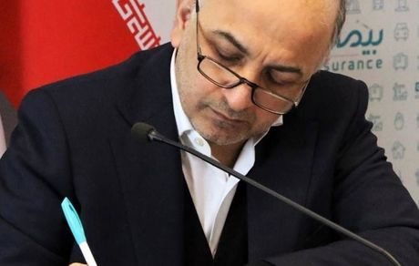 پیام مدیرعامل بیمه دی به مناسبت روز پزشک: پزشکان متعهد با دم مسیحایی، مصداق آیه ۳۲ سوره مائده هستند