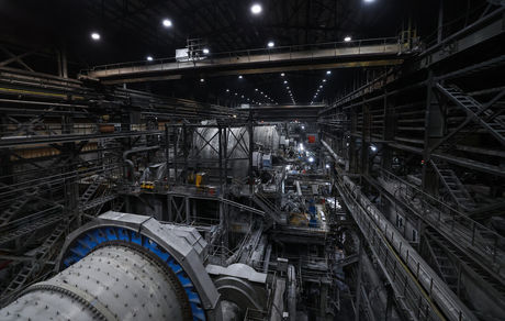 ساخت دستگاه فرز CNC پرتابل توسط مهندسان شرکت ملی مس برای نخستین‌بار در کشور