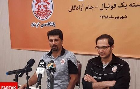 حسینی: داور چطور پنالتی نگرفت؟ 