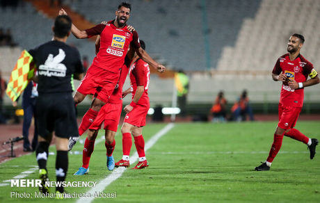 در دربی هم سنگ خوردم هم ۲۰ میلیون جریمه شدم