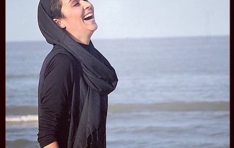 خنده های از ته دل خانم بازیگر + عکس