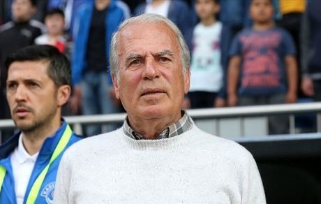  تراکتورسازی با دنیزلی درکمپ مجهز پالن‌دوکن ترکیه اردو می زند