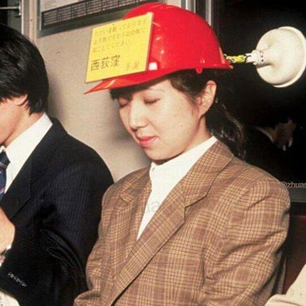 اختراع عجیب ژاپنی ها برای خوابیدن +عکس