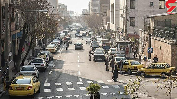 پشت پرده فیلم برهنگی زن تهرانی در خیابان پیروزی! / دیوانگی با مرگ کرونایی شوهر !