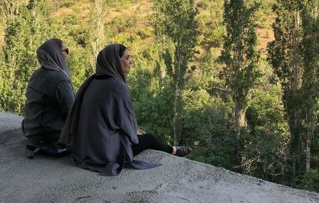 این روزهای لیندا کیانی و دوستش + عکس