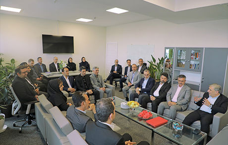 مدیرعامل بانک اقتصادنوین: فناوری اطلاعات، موتور محرک توسعه خدمات بانکداری نوین است