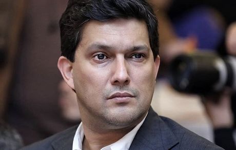 حامد بهداد با ظاهری متفاوت از سریال دل + عکس