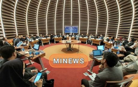 دیدار مدیرعامل شرکت آلومینای ایران با اصحاب رسانه