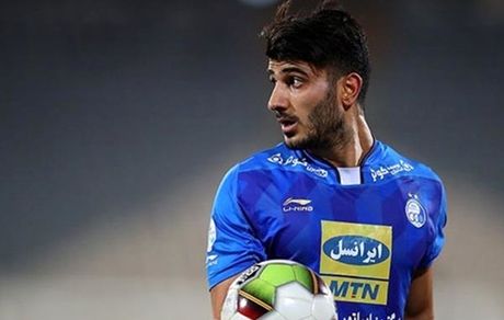 پرسپولیسی‌ها عادت کرده‌اند با پارتی‌بازی جام بگیرند