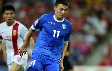 مهاجم ازبک در راه پرسپولیس