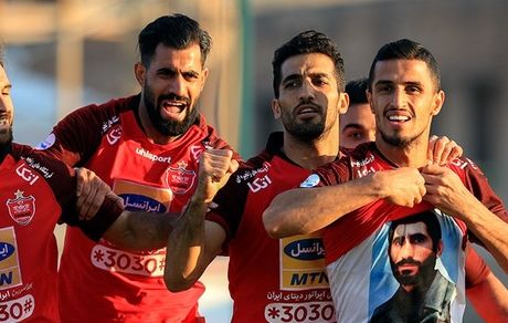 ذوالفقارنسب: پرسپولیس پول این مربی را بدهد