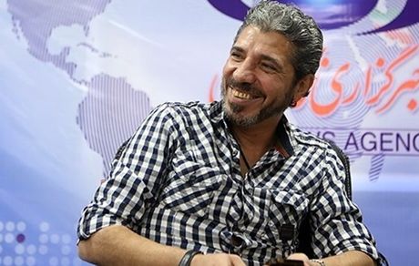 به بیانی گفتم می‌خواهی کتک نخوری، برو آن سمت زمین!