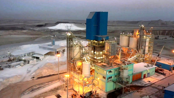 رکوردشکنی شرکت سنگ و فولاد هرمزگان در نیمه نخست سال ۱۴۰۴