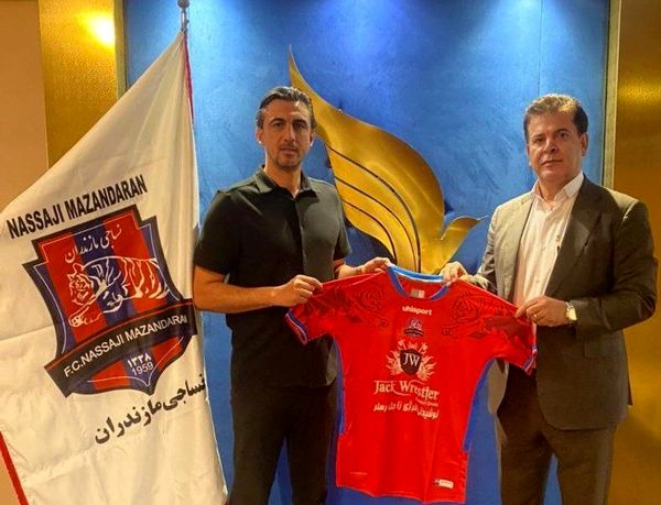 رحمتی سرمربی نساجی شد/ یکی از گزینه های استقلال کم شد