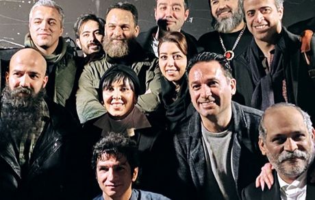 حسین یاری میهمان ویژه تئاتر لیلا بلوکات + عکس