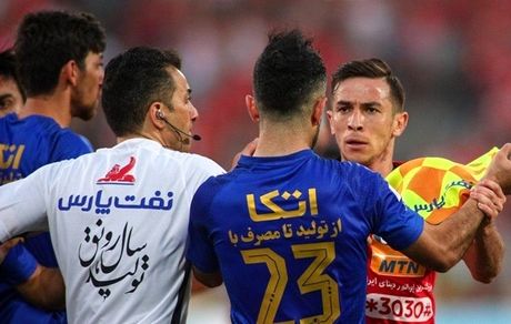مجوز بازی 2 بازیکن پرسپولیس و استقلال در جام حذفی