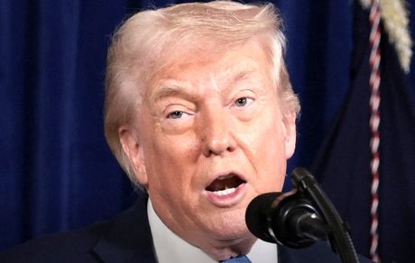 ترامپ بعد از دستگیری مادورو: نمی‌توانم ریسک کنم؛ خودم ونزوئلا را اداره می‌کنم!