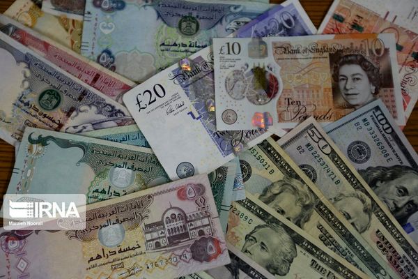 دست به ماشه برای راه‌اندازی بازار متشکل ارزی هستیم 