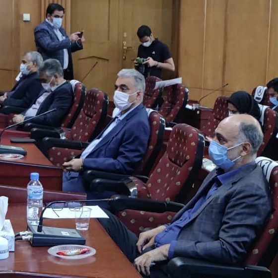 تقدیر از مدیرعامل گل‌گهر به واسطه اقدامات انجام شده در حوزه مسئولیت اجتماعی و اقتصاد مقاومتی 