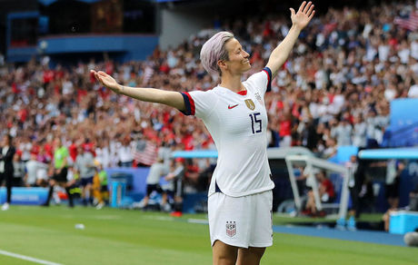 اعتراض کاپیتان تیم ملی فوتبال زنان آمریکا به فیفا 