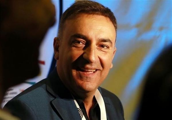 سرمربی ریوآوه: طارمی به خاطر بازی در اروپا پیشنهادهای هنگفتی را رد کرد/ او بهترین بازیکن است