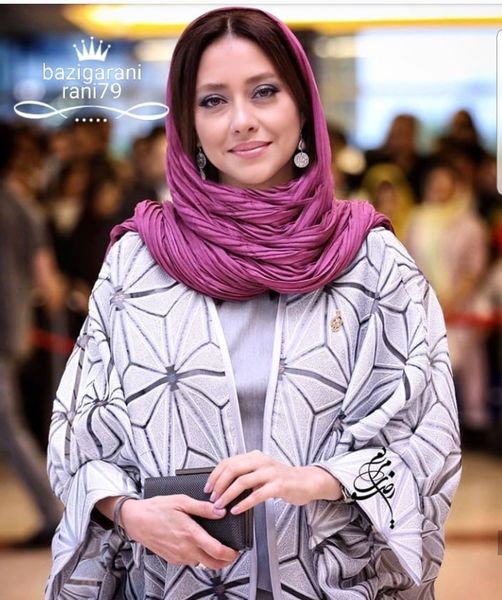 تیپ ملیح بهاره کیان افشار در جشن حافظ + عکس