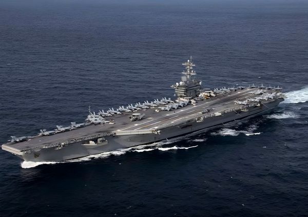 فوری |  احتمال حمله نظامی آمریکا در ۴۸ ساعت آینده / ترامپ ضرب‌الاجل تعیین کرد!