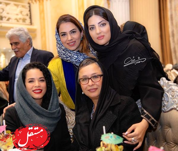 خانم بازیگر و دختر مشهورش + عکس