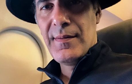 بازگشت بهنام تشکر از آمریکا + عکس