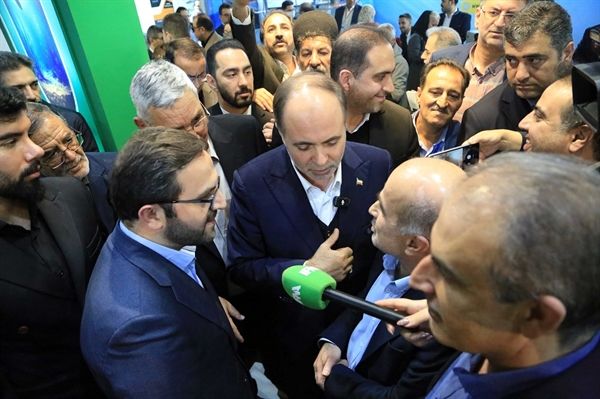 تأکید متقی نیا بر توسعه حمایت مالی از اقتصاد دریا محور و زنجیره ارزش آبزیان