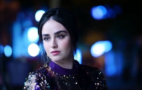 لباس بسیار شیک خانم بازیگر + عکس