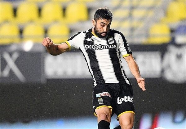 کاوه رضایی شایسته دریافت جایزه کفش طلایی است؟ + عکس 