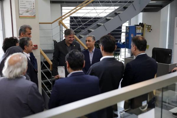 مدیرعامل بانک صنعت و معدن؛ چابک سازی شعب بانک صنعت و معدن برای رفع مشکلات واحدهای تولیدی