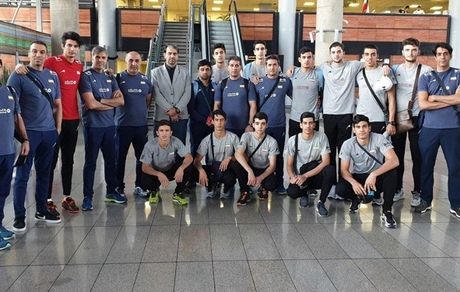 نوجوانان والیبال غریبانه به ایران بازگشتند