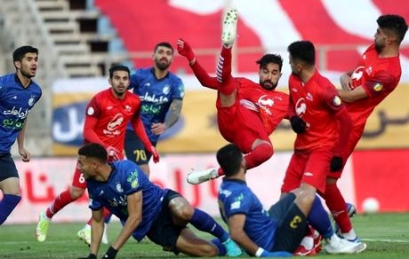 تراکتور صفر - استقلال یک: آبی‌ها خیال باختن ندارند