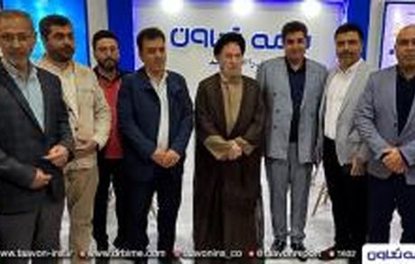 بازدید نماینده مجلس، شهردار و اعضای شورای شهر تبریز از غرفه بیمه تعاون