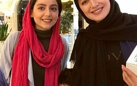 شیلا خانم و پسرش در کنار خانم مانکن + عکس