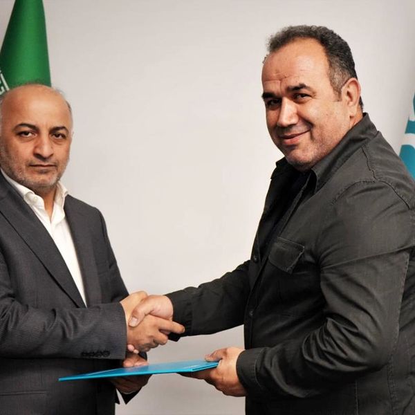 تاکید مدیرعامل بیمه دی بر ضرورت حفظ جایگاه برتر این شرکت/ معرفی پنج مدیر جدید بیمه دی