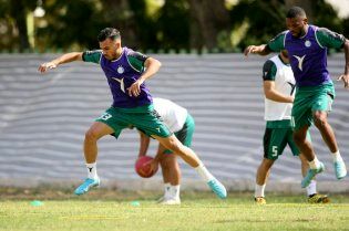 چهار استقلالی در خطر محرومیت از دربی