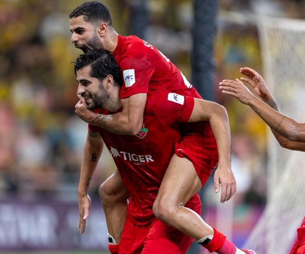 گلزنی بازیکن ایران مقابل بنزما و کانته