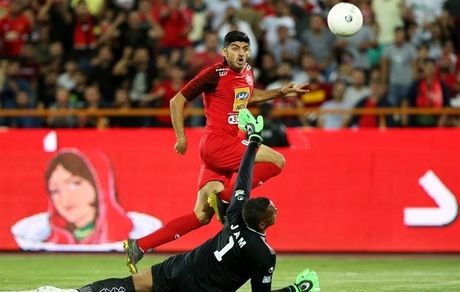 بهزاد داداش زاده : پرسپولیس حریفانش را خسته می‌کند
