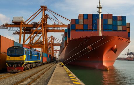 معرفی روش حمل دریایی از چین به امارات و ایران؛ یک نگاه واقعی و کاربردی برای واردکنندگان